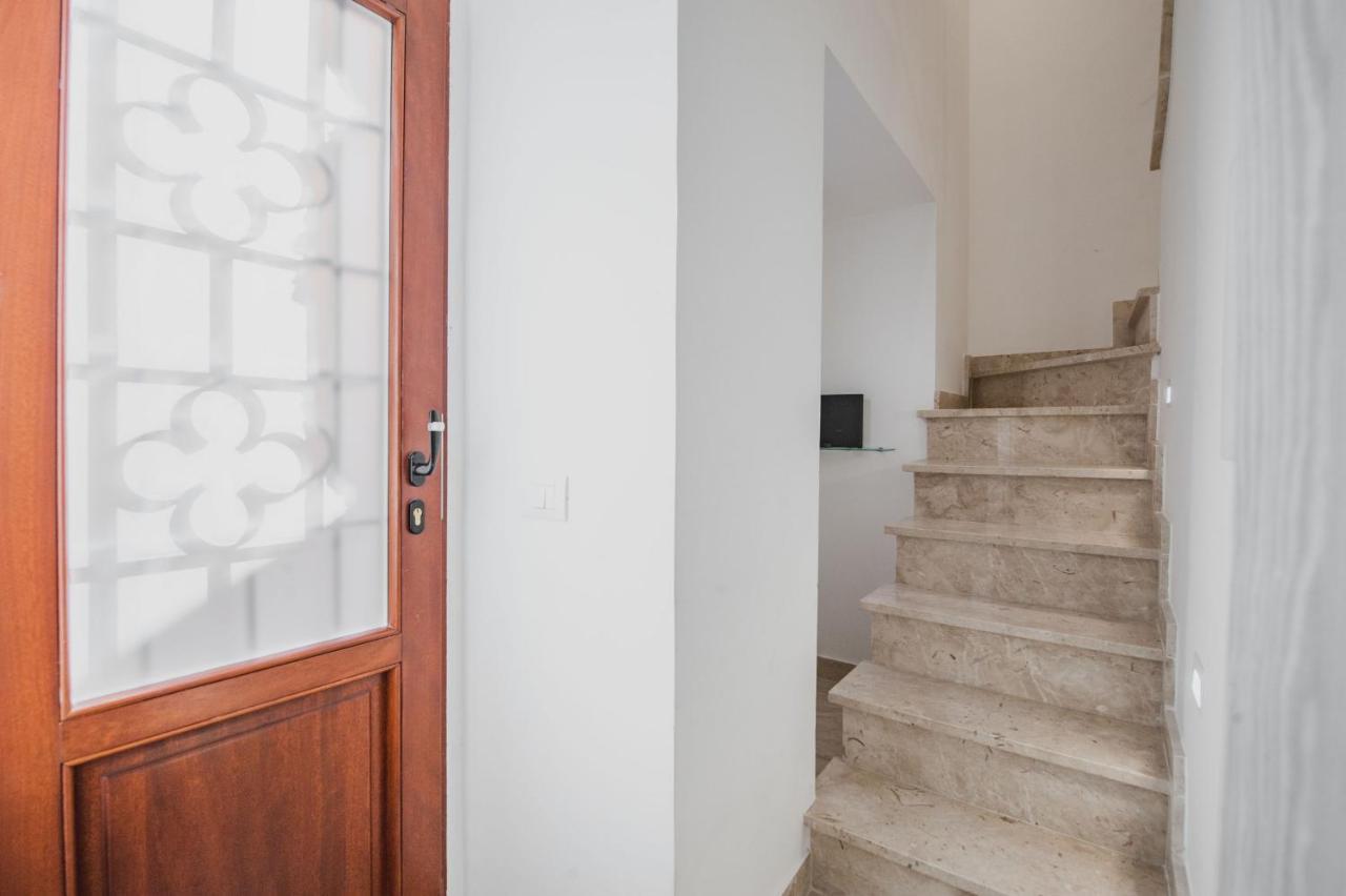 Apartmán Modern Duplex With Balcony By Wonderful Italy CTA Exteriér fotografie